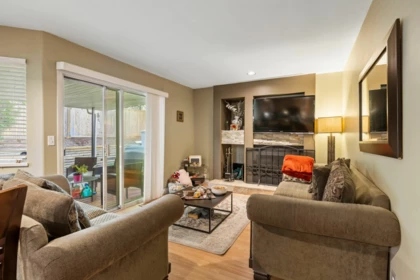 Kitchen Island Photo of 1410 Mountainview Court, Coquitlam, BC