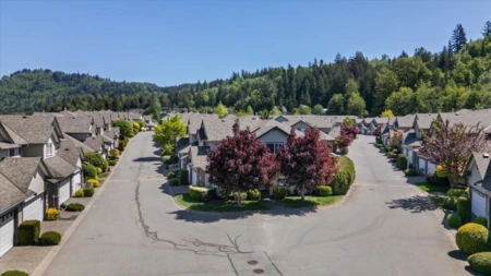 Community Amenities Photo (Clubhouse) of 64 46360 Valleyview Road, Chilliwack, BC