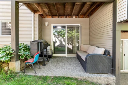 Garden / Landscaping Photo of 64 46360 Valleyview Road, Chilliwack, BC