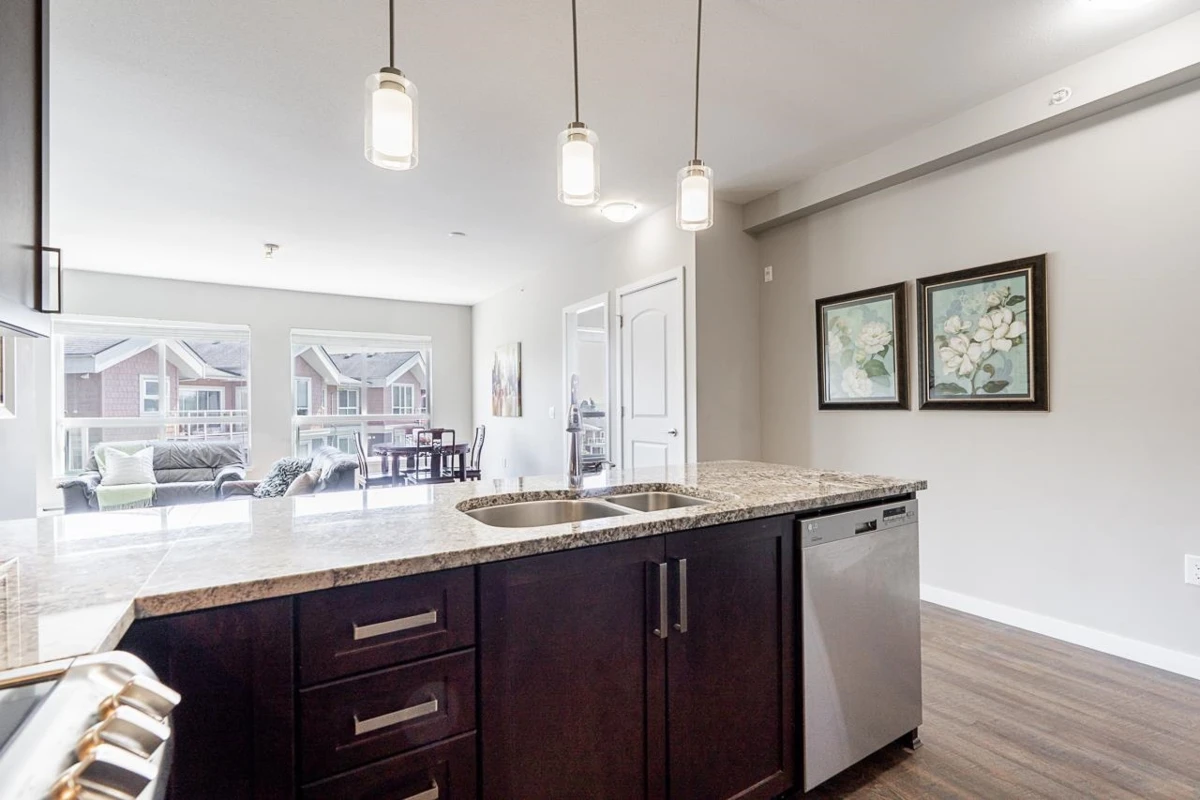 Family Room Photo of 416 6470 194 Street, Surrey, BC