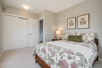 Guest Bathroom Photo of 416 6470 194 Street, Surrey, BC