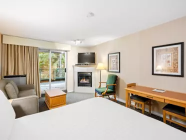 202 4319 Main Street, Whistler, BC, Whistler — Apartment/Condo for sale