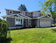 15974 Buena Vista Avenue, White Rock, BC