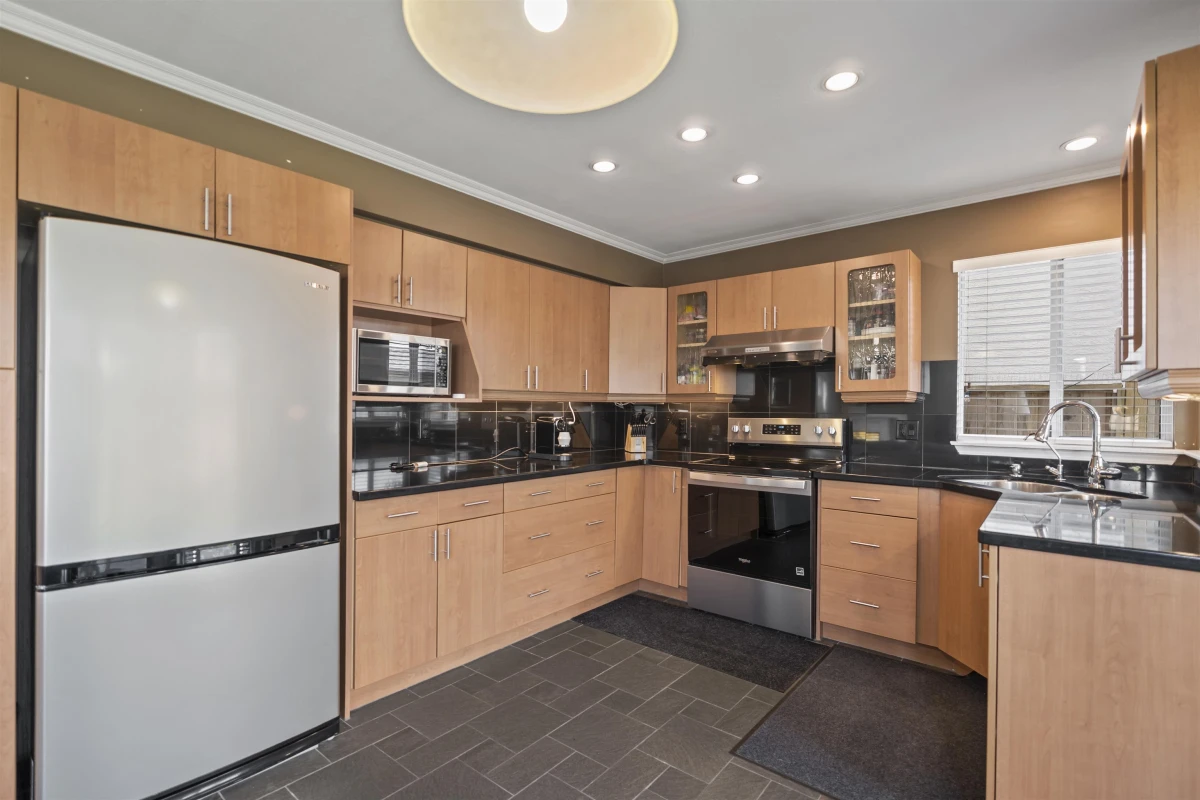 Dining Area Photo of 5111 Turner Street, Richmond, BC