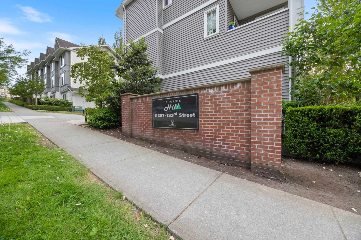 Dining Area Photo of 53 11267 133 Street, Surrey, BC