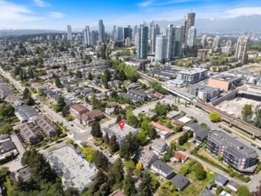 Fitness Center Photo Near 202 7188 Royal Oak Avenue, Burnaby, BC
