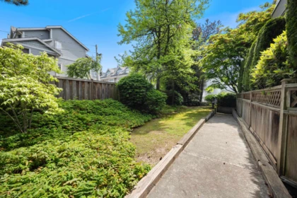 Swimming Pool Photo of 202 7188 Royal Oak Avenue, Burnaby, BC