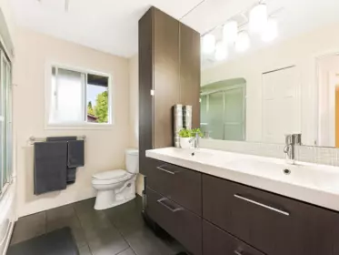 Basement Recreation Room Photo of 4426 Marine Drive, West Vancouver, BC