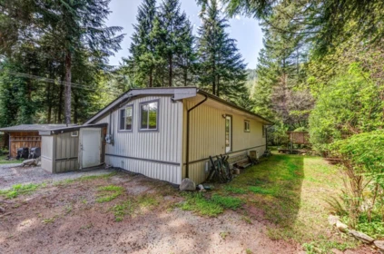 Mudroom Photo of 10009 Paradise Valley Road, Squamish, BC