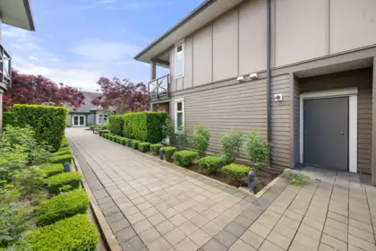 Outdoor Kitchen Photo of 331 18818 68 Avenue, Surrey, BC