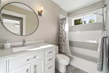 Swimming Pool Photo of 3088 Starlight Way, Coquitlam, BC