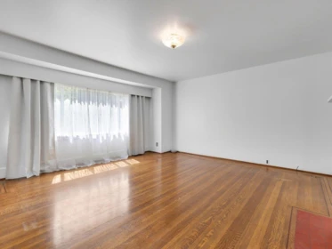 2087 E 26th Avenue, Vancouver, BC, Vancouver — Single Family Residence for sale