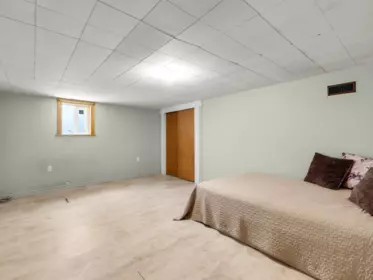 Hallway Photo of 2087 E 26th Avenue, Vancouver, BC