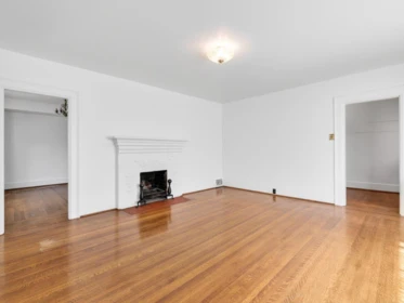 2087 E 26th Avenue, Vancouver, BC, Vancouver — Single Family Residence for sale