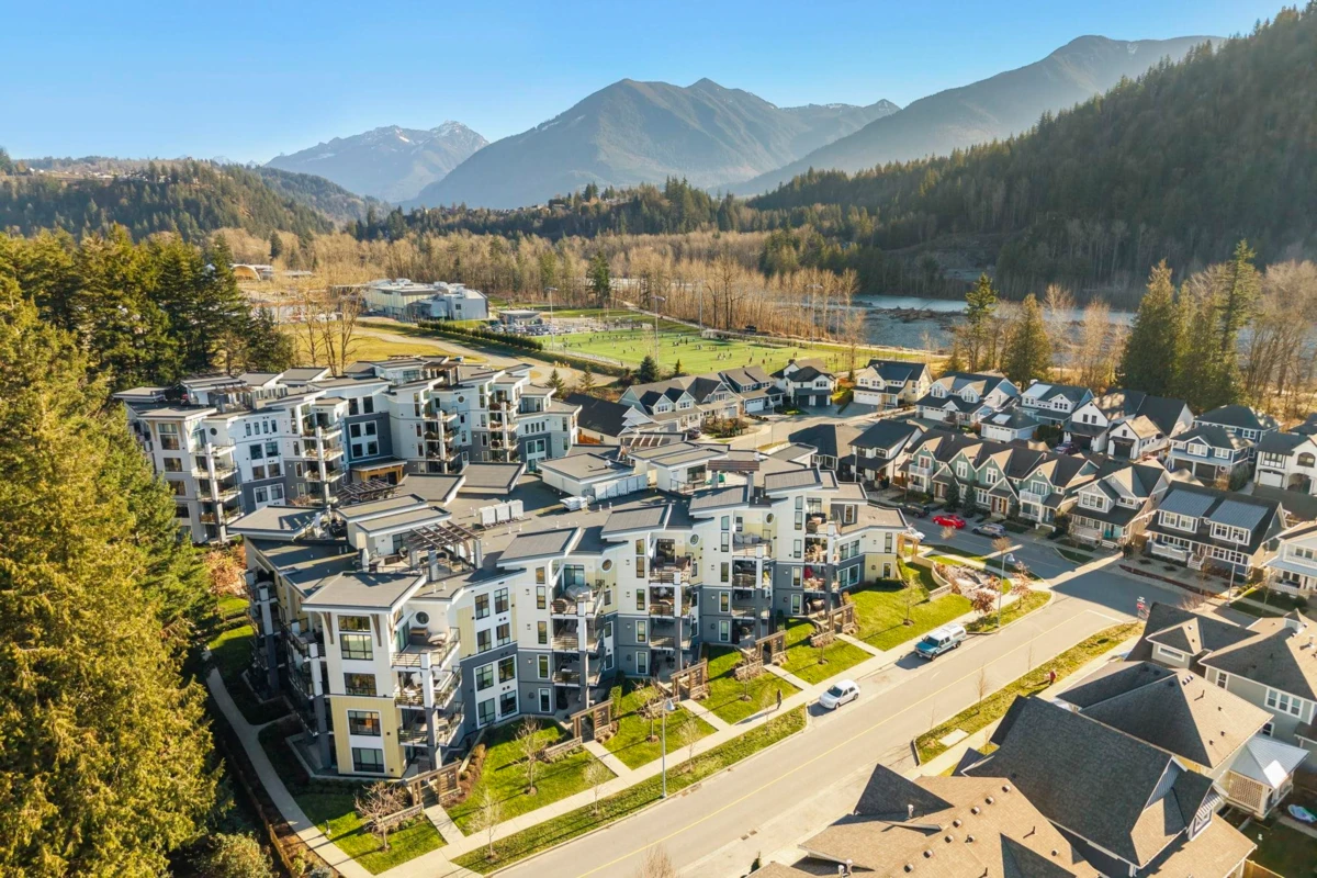 Exterior Rear Photo of 202 5384 Tyee Lane, Chilliwack, BC