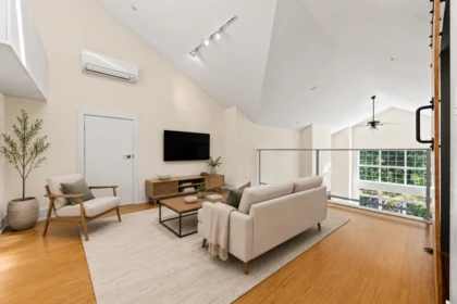 Office / Den Photo of 306 1140 Strathaven Drive, North Vancouver, BC
