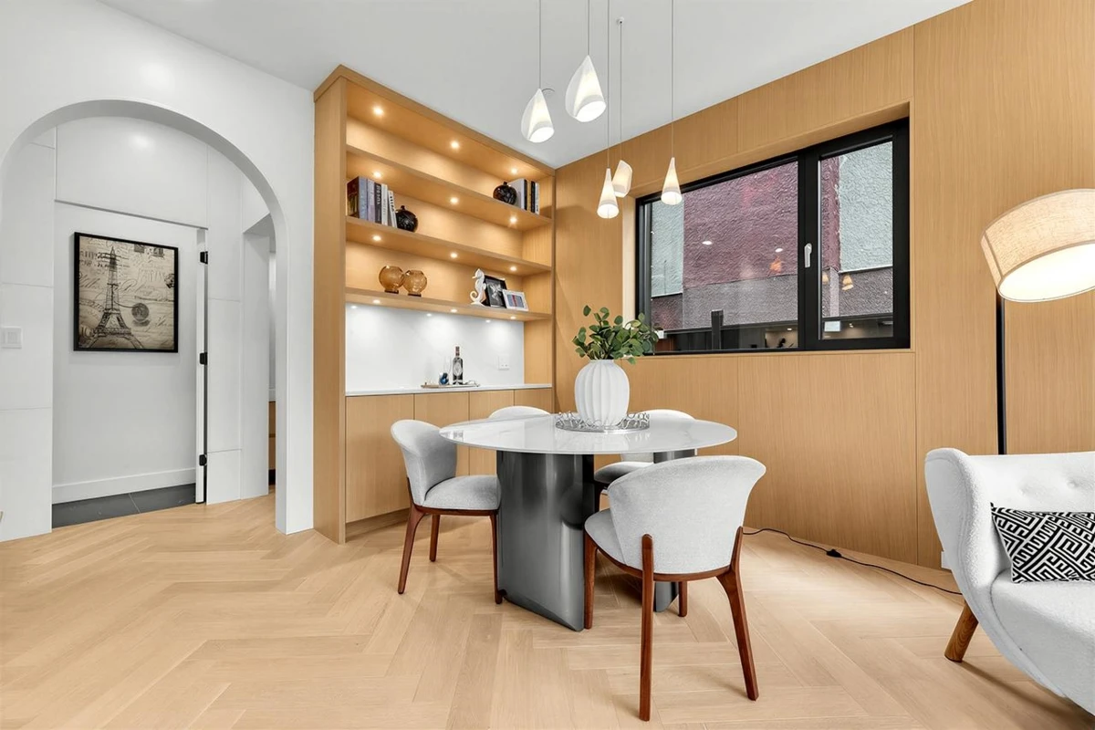 Dining Area Photo of 4956 Chester Street, Vancouver, BC