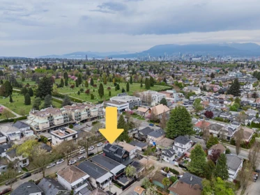 Hot Tub / Spa Photo of 4956 Chester Street, Vancouver, BC