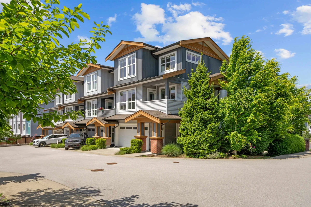 Exterior Rear Photo of 1 24086 104 Avenue, Maple Ridge, BC