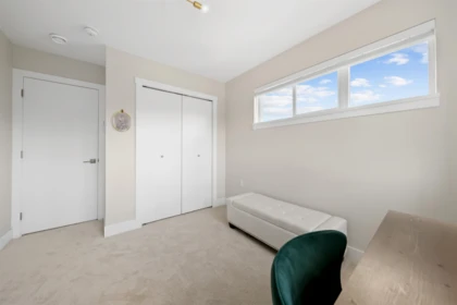 Mudroom Photo of 1 24086 104 Avenue, Maple Ridge, BC