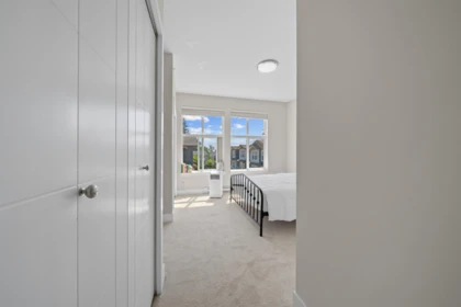 Primary Bathroom Photo of 1 24086 104 Avenue, Maple Ridge, BC