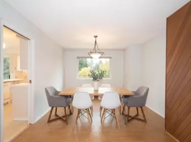 Kitchen Island Photo of 1285 Lucking Place, North Vancouver, BC