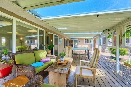 Garden / Landscaping Photo of 6086 49 Avenue, Delta, BC