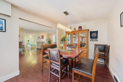 Kitchen Photo of 6086 49 Avenue, Delta, BC