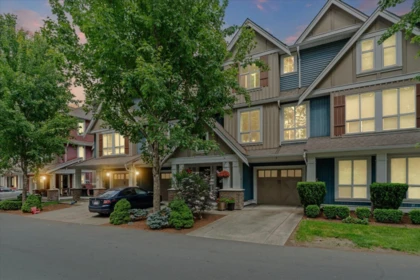 Hot Tub / Spa Photo of 16 5837 Sappers Way, Chilliwack, BC