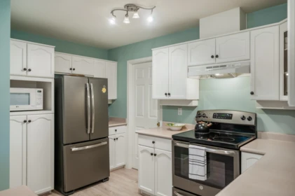 Kitchen Island Photo of 112 12464 191b Street, Pitt Meadows, BC