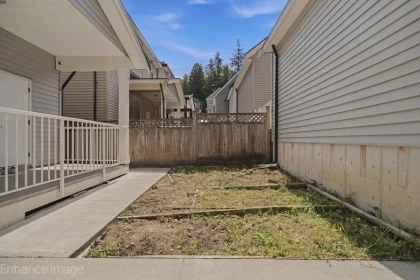 Swimming Pool Photo of 6035 138a Street, Surrey, BC