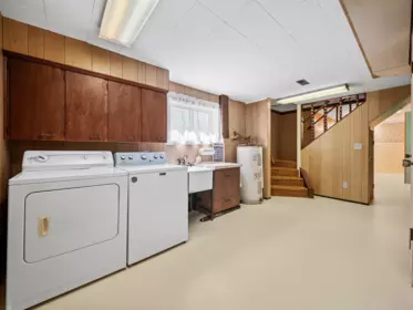 Hallway Photo of 7766 Davies Street, Burnaby, BC