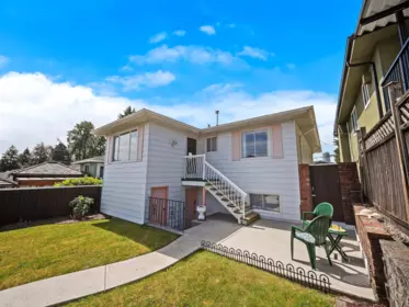 Hot Tub / Spa Photo of 7766 Davies Street, Burnaby, BC