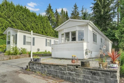 Guest Bathroom Photo of 50 3295 Sunnyside Road, Anmore, BC