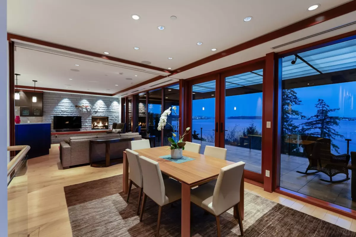 Dining Area Photo of 3673 Sunset Lane, West Vancouver, BC