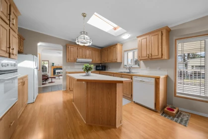 Breakfast Nook Photo of 73 6338 Vedder Road, Chilliwack, BC