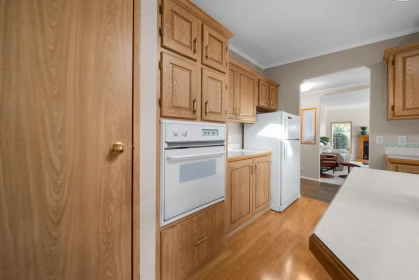 Walk-In Closet Photo of 73 6338 Vedder Road, Chilliwack, BC