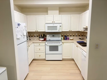 114 5800 Andrews Road, Richmond, BC, Richmond — Apartment/Condo for sale
