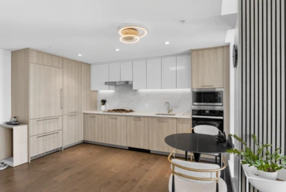 Kitchen Photo of 1700 3280 Corvette Way, Richmond, BC