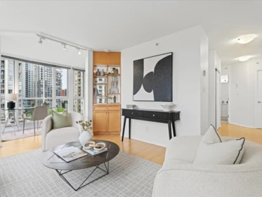 708 1188 Richards Street, Vancouver, BC, Vancouver — Apartment/Condo for sale