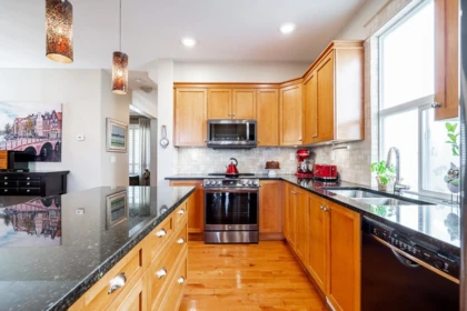 Breakfast Nook Photo of 16581 60 Avenue, Surrey, BC