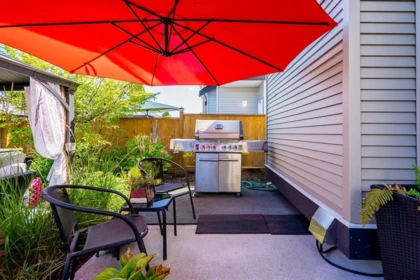 Hot Tub / Spa Photo of 16581 60 Avenue, Surrey, BC