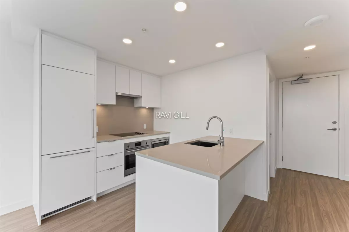 Living Room Photo of 2609 13675 107a Avenue, Surrey, BC