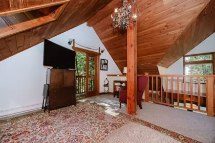Bedroom 3 Photo of 2867 Lower Road, Roberts Creek, BC