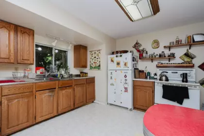 Hot Tub / Spa Photo of 2867 Lower Road, Roberts Creek, BC