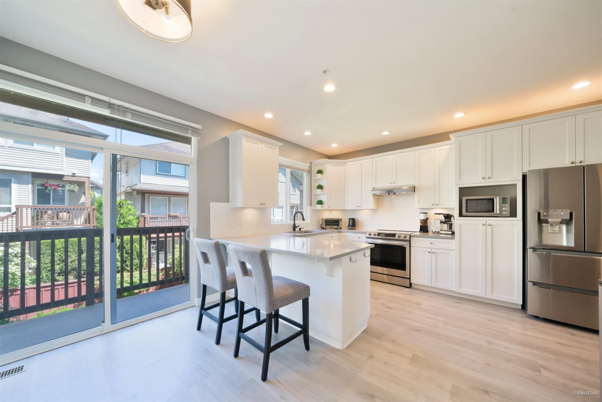 Living Room Photo of 23 2387 Argue Street, Port Coquitlam, BC