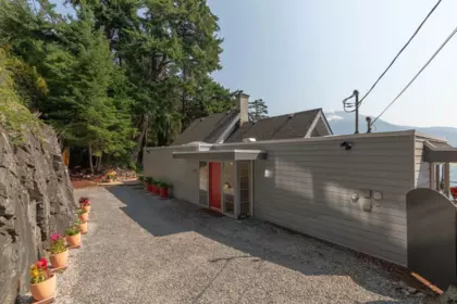 1483 Webb Road, Bowen Island, BC, Bowen Island — Single Family Residence for sale