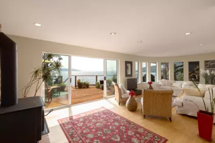 Hallway Photo of 1483 Webb Road, Bowen Island, BC