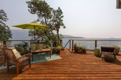 Outdoor Deck Photo of 1483 Webb Road, Bowen Island, BC
