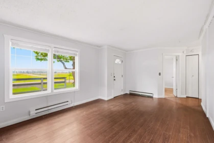 11 Catalina Crescent, Richmond, BC, Richmond — Single Family Residence for sale
